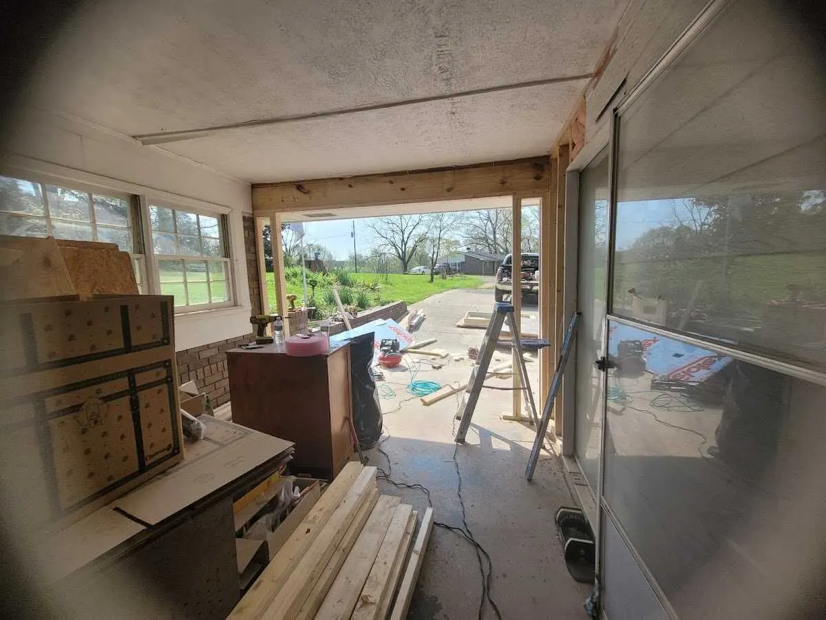 Air movers and dehumidifier for Drying & Dehumidification in LaGrange